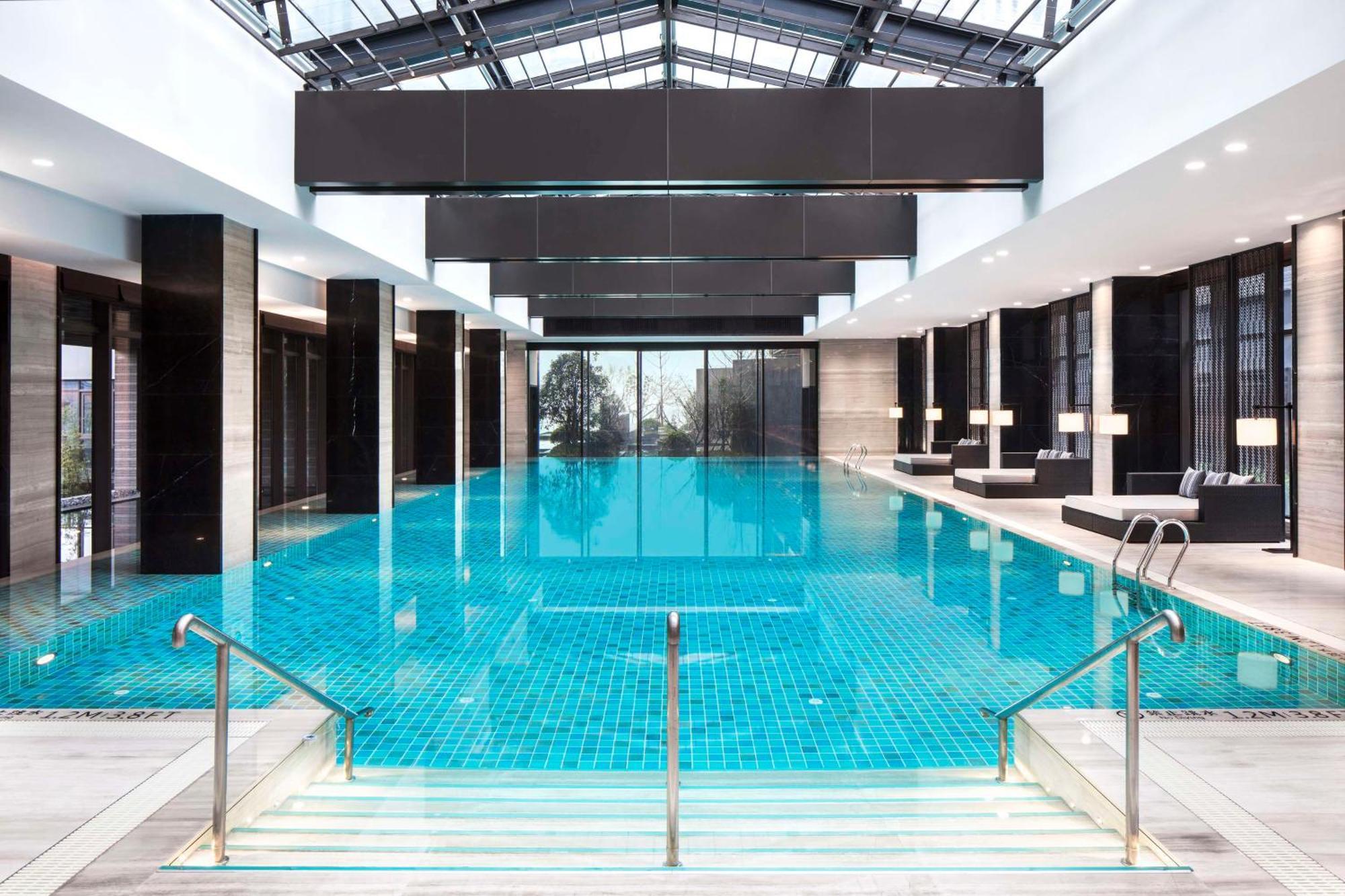 Hilton Ningbo Dongqian Lake Exterior photo