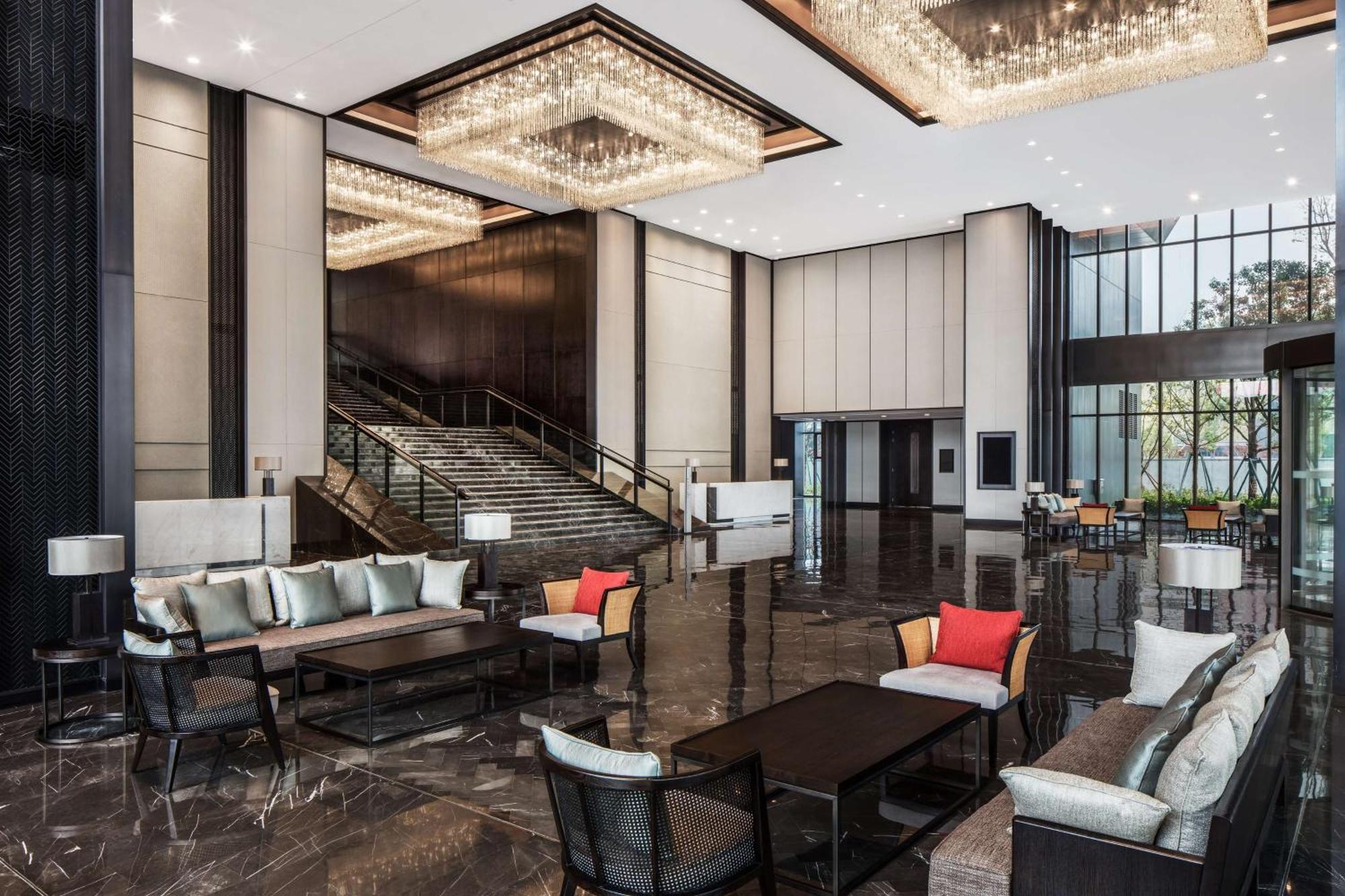 Hilton Ningbo Dongqian Lake Exterior photo